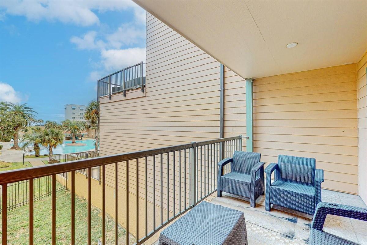 Image 1: lLarge Balcony accessed through living room