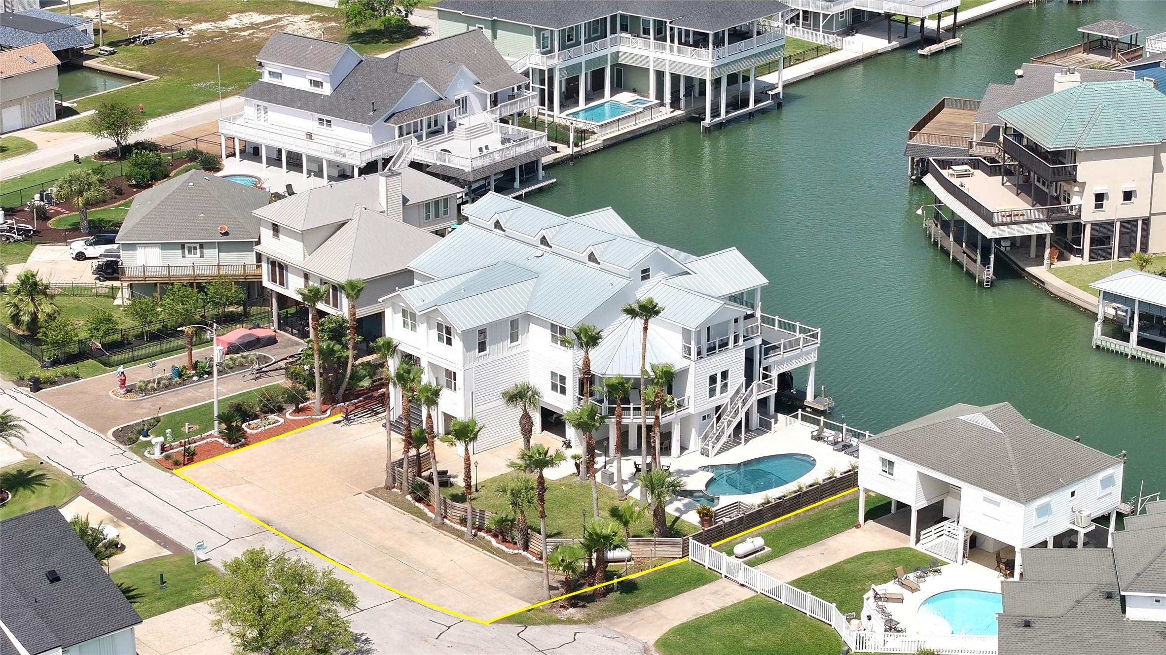 Image 1: Welcome to 1614 Castaway, Tiki Island, TX 77554! A