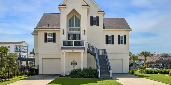218 Catamaran Drive