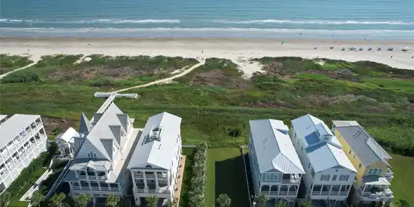 Image 4: 1553 Seaside Drive