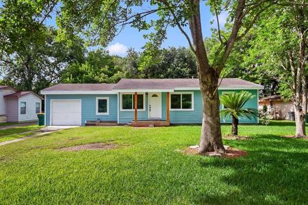 2508 N Houston Drive