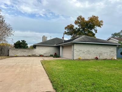 1708 Crestwood Court