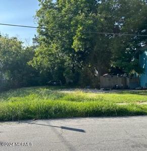 705 Second Street