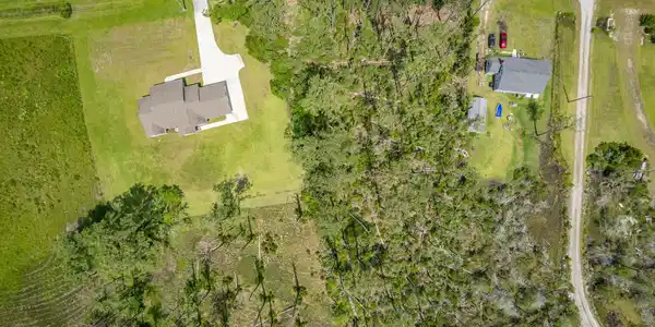 Image 3: Williston lot near Jarrett Bay