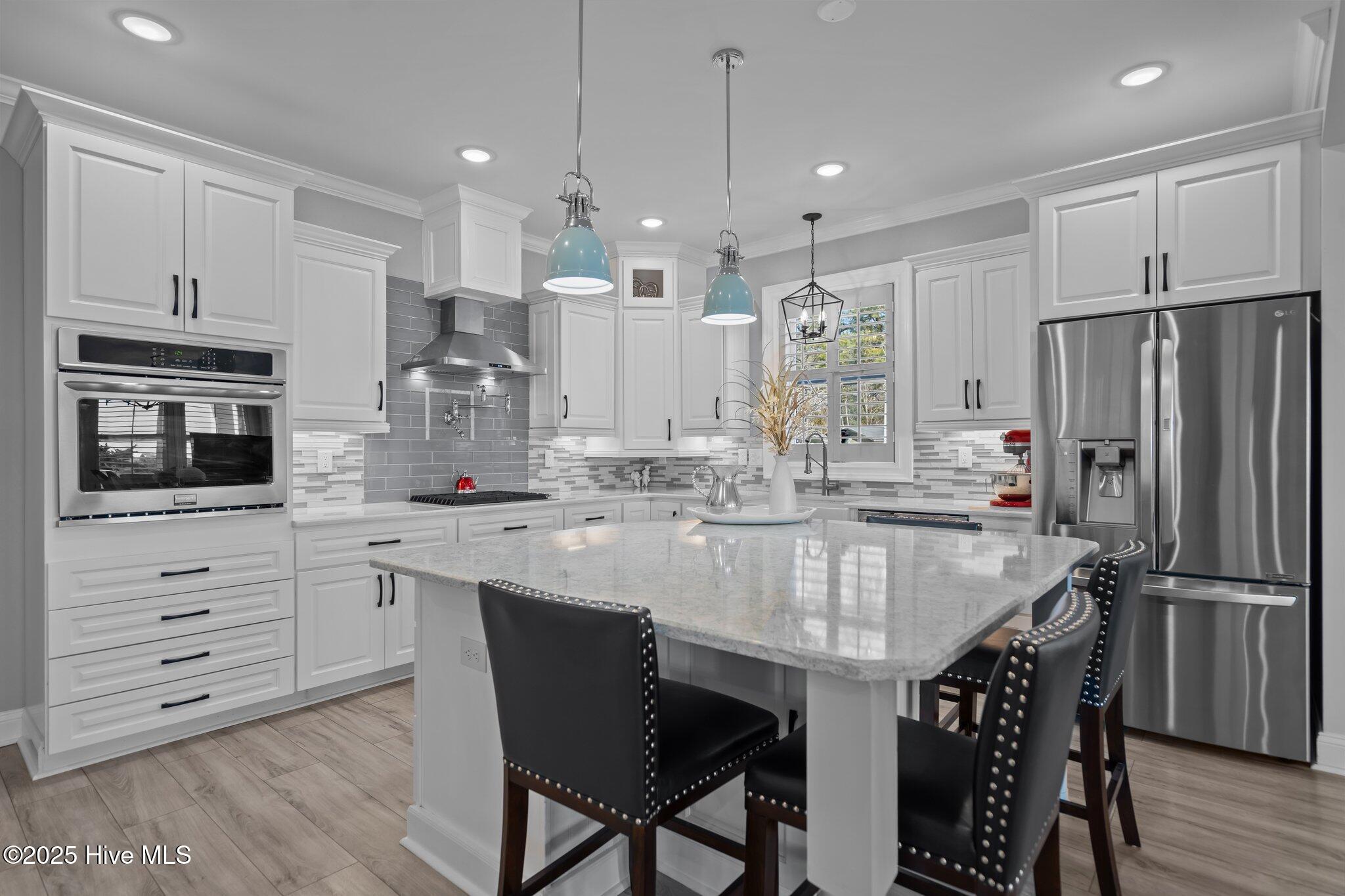 Image 4: 46-web-or-mls-DSC00106