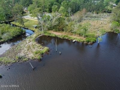 200 Sheppards Landing