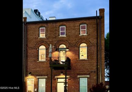 183 W Main Street Unit 205