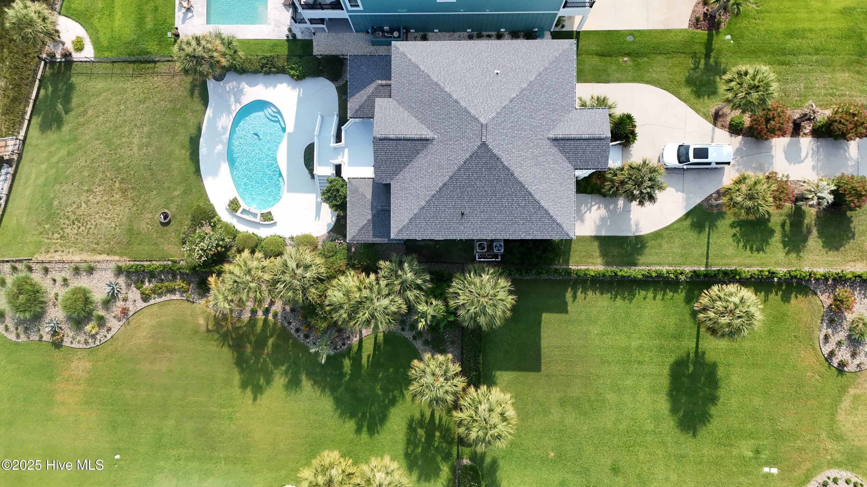 Image 3: 57 Craven St Ocean Isle Beach