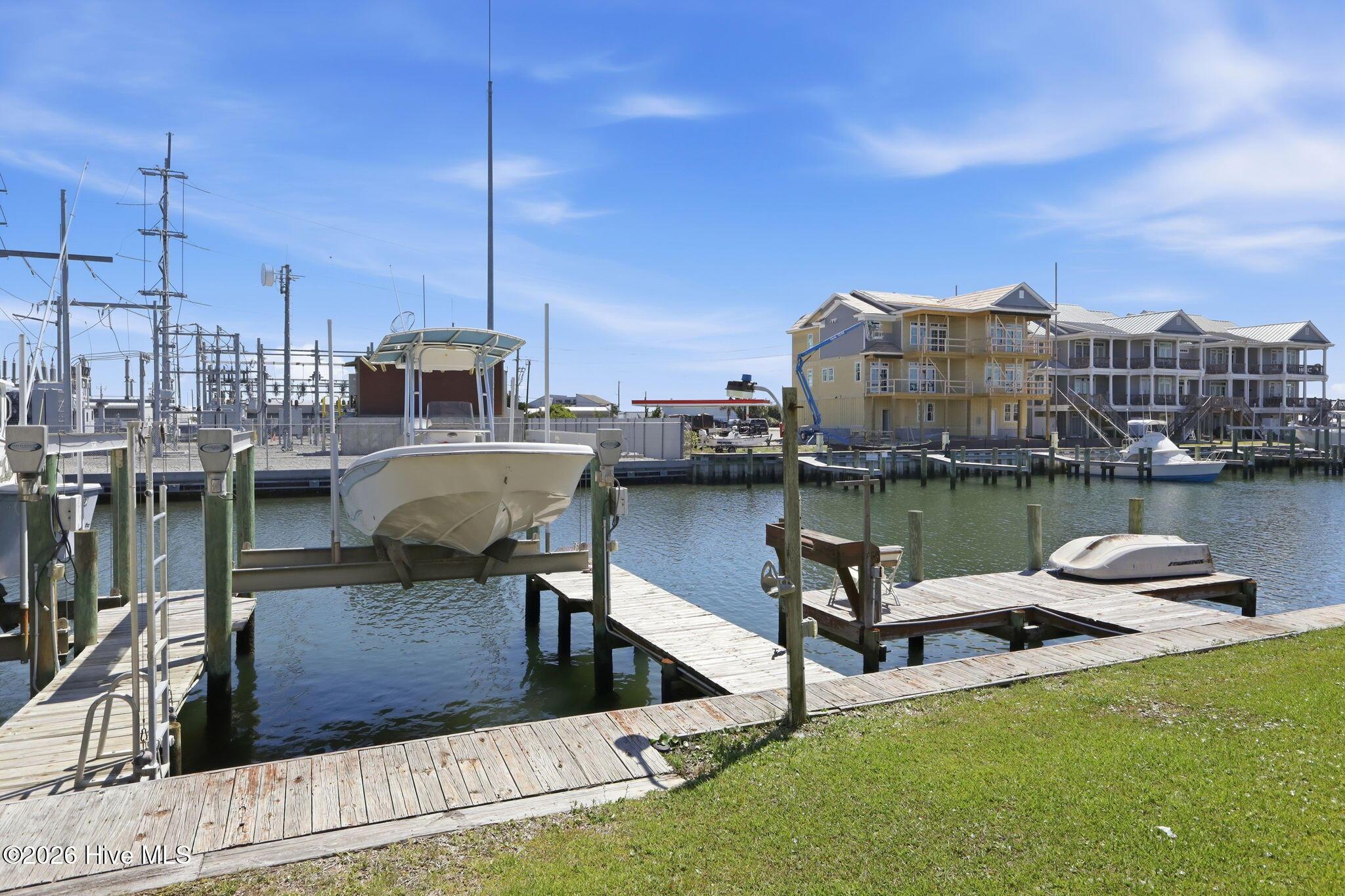 Image 3: Boat dock