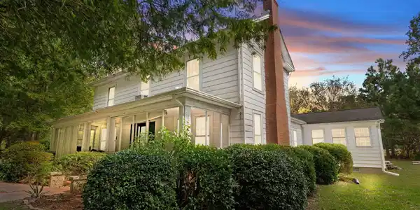 4961 Kelly Road