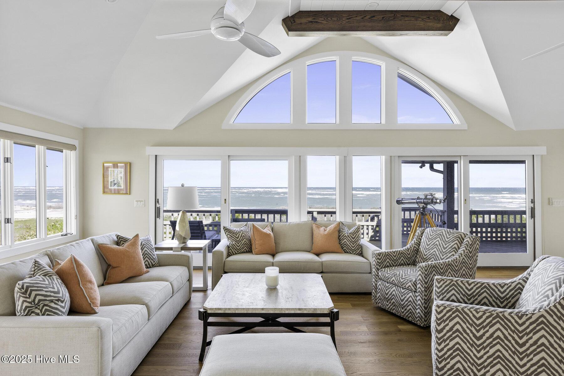 Image 3: 009_528_beach_road_north-9_393