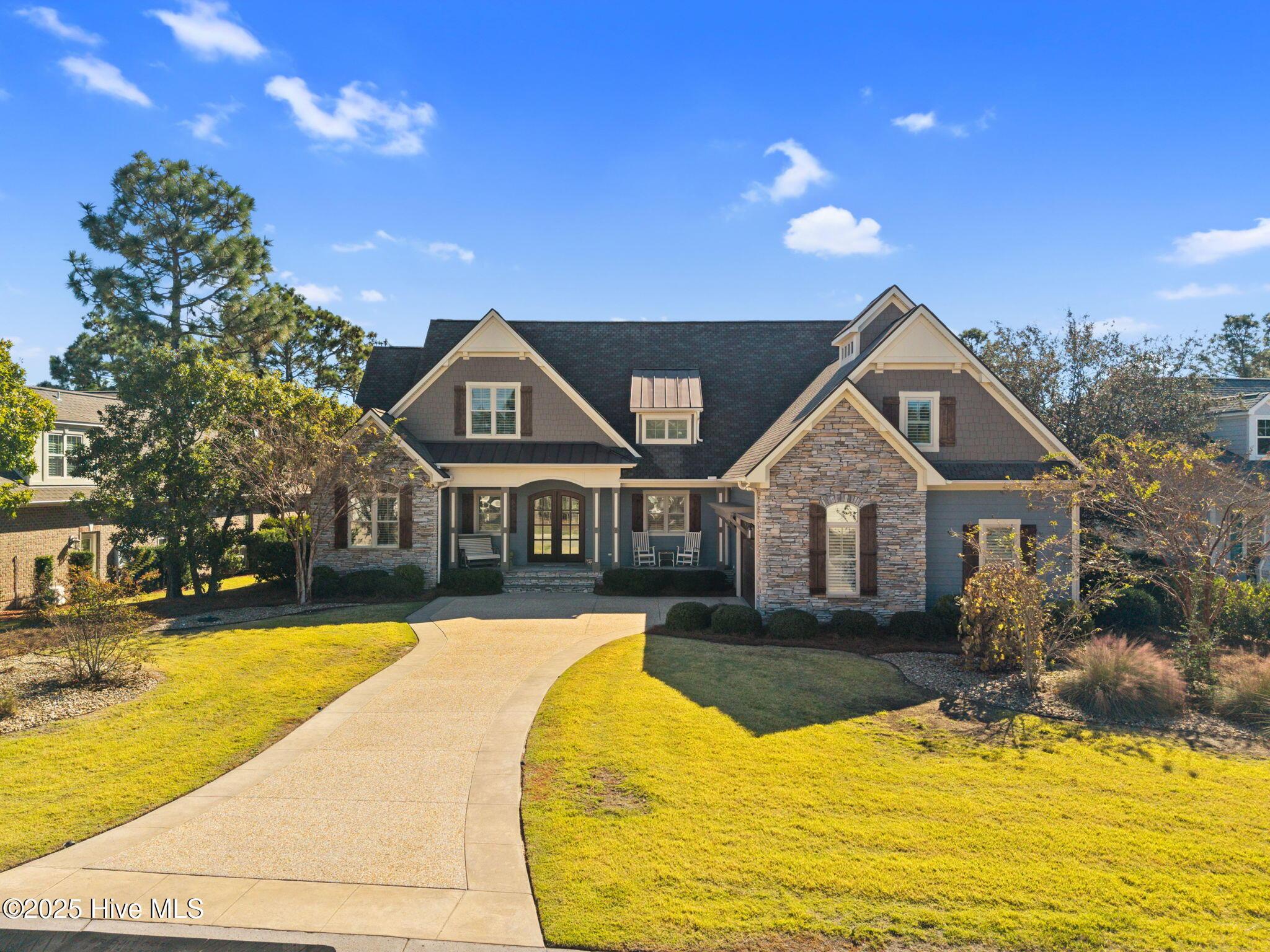 Image 4: Full view front of home