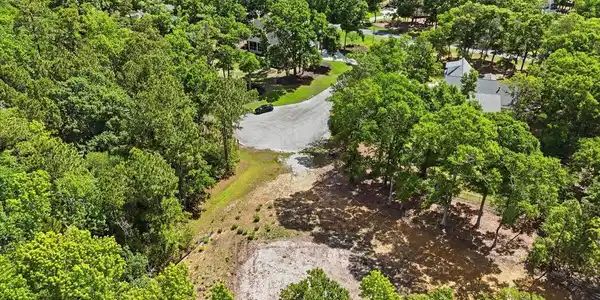 Image 3: 21-Final Drone 3431 Skipping Stone Ct SW