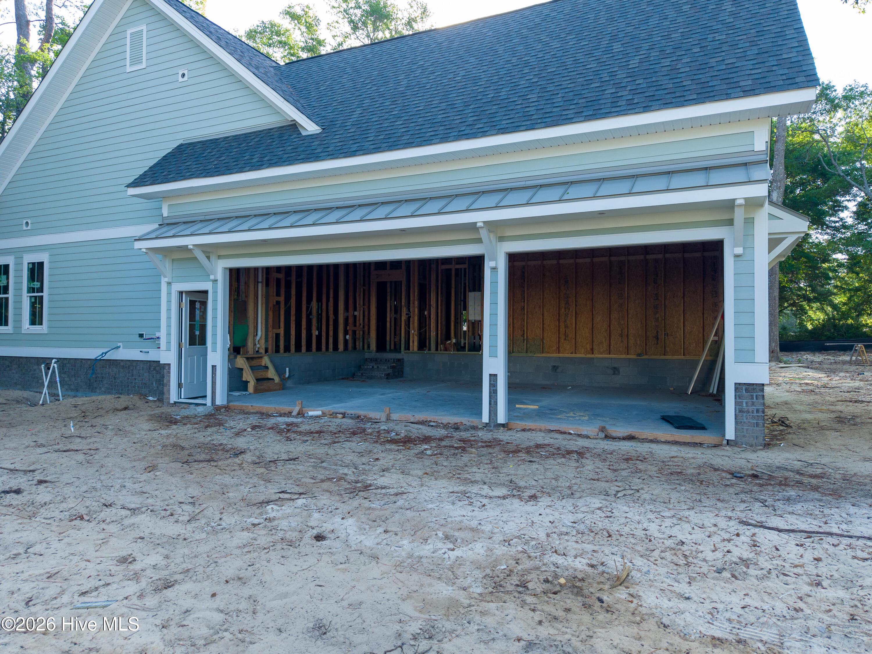 Image 4: 3392 Eagle Crest Dr MLS-14