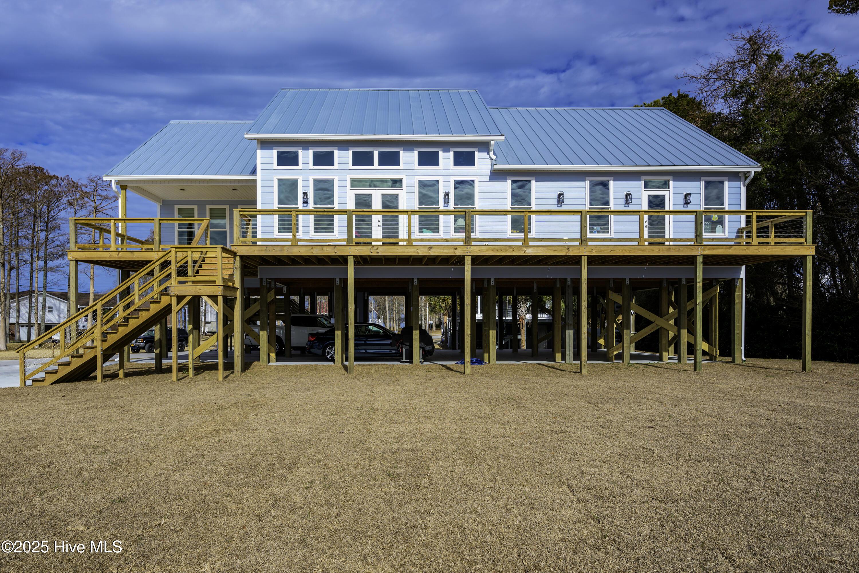 Image 1: Photo of Similar Construction