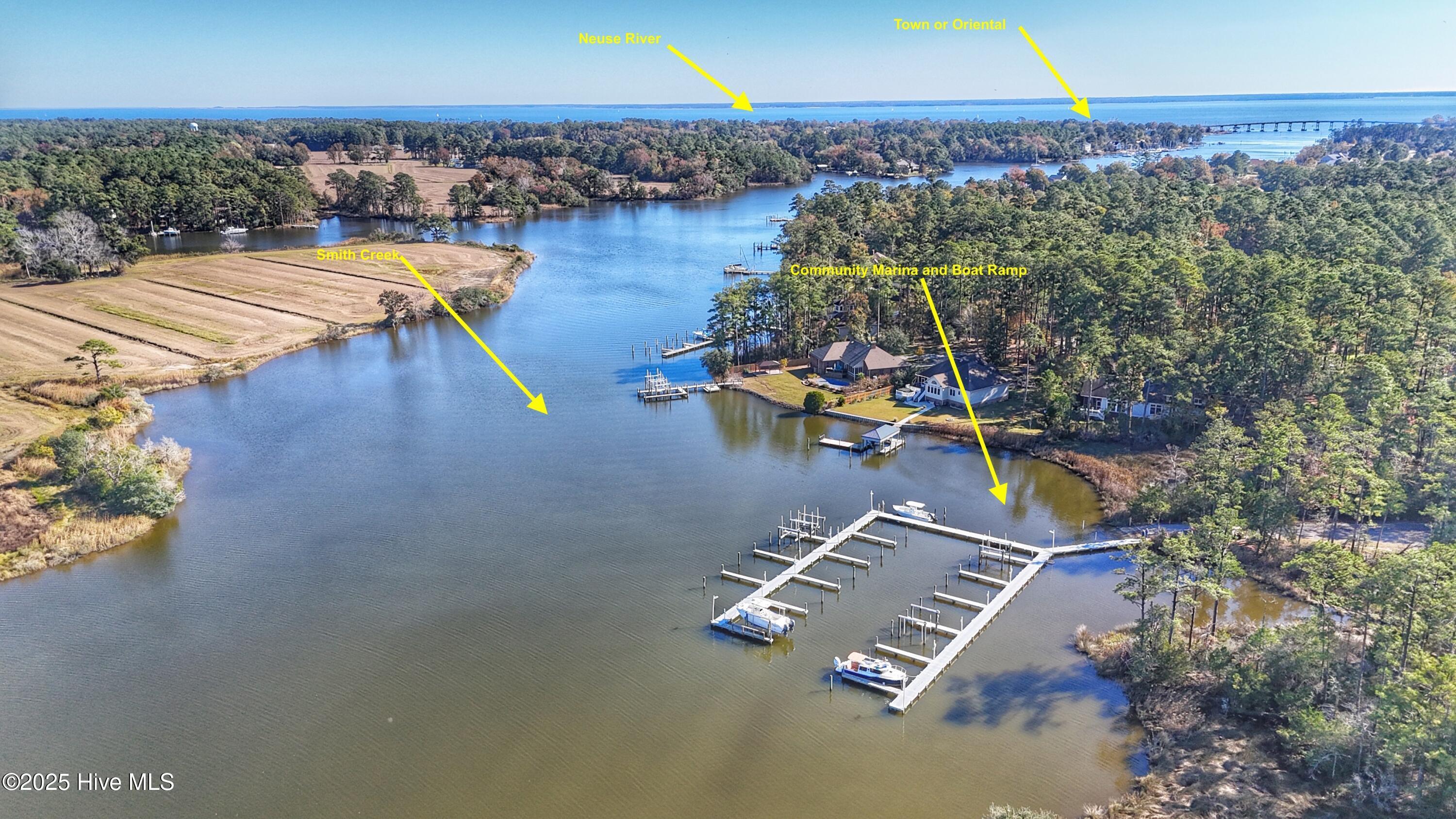 Image 4: Aerial of Smith Creek Boat Ramp