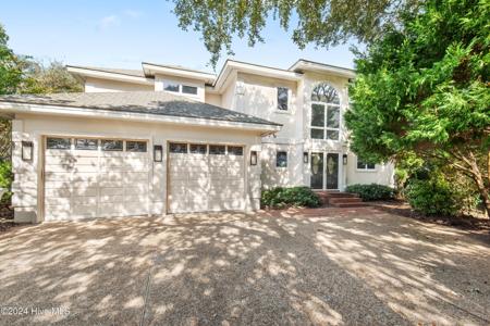 518 Egret Lake Drive