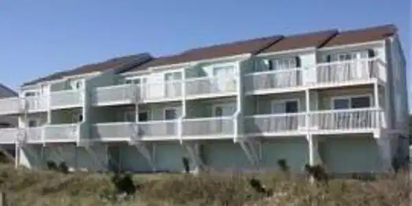 707 Pelican Court