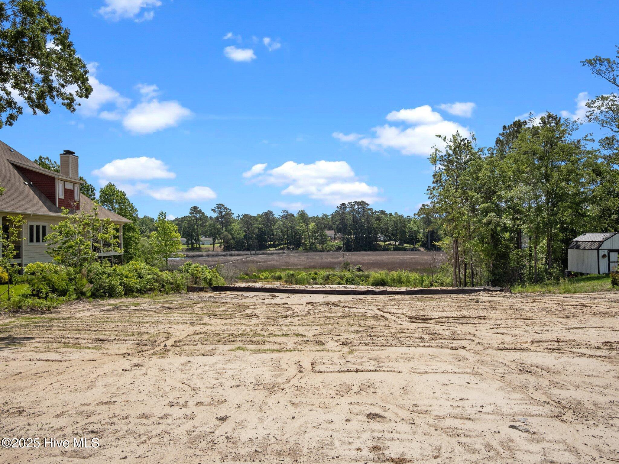 Image 4: 15-web-or-mls-P5145848