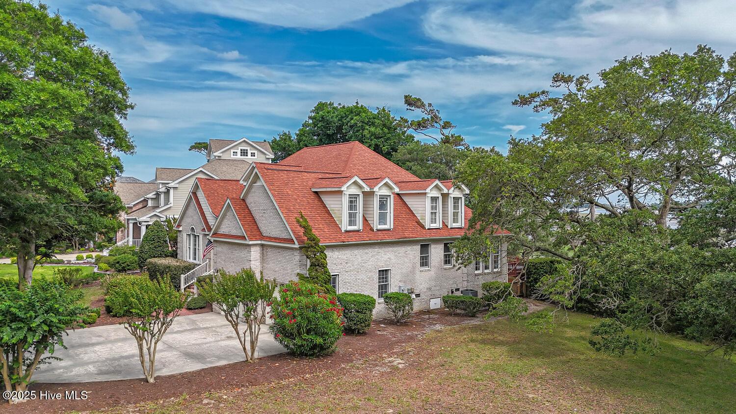 Image 4: 3399 channelside Dr.