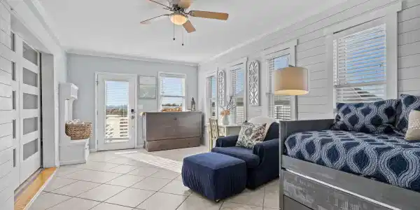 Image 3: 40-web-or-mls-1S3A9848