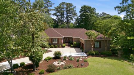 1211 Pine Valley Drive