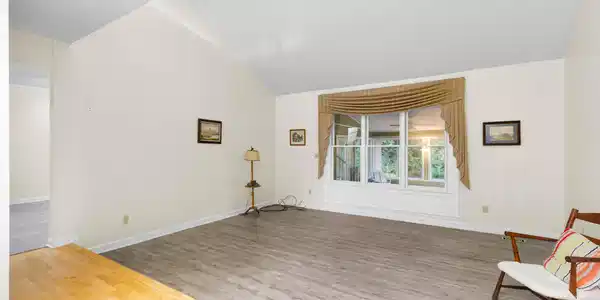 Image 4: 1106 Caracara Drive
