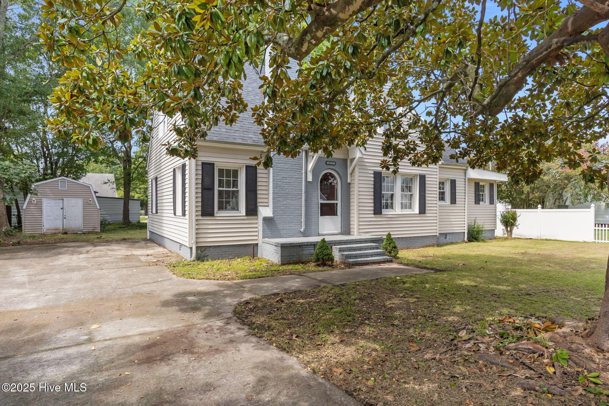 Image 4: 4-web-or-mls-IMG_3354