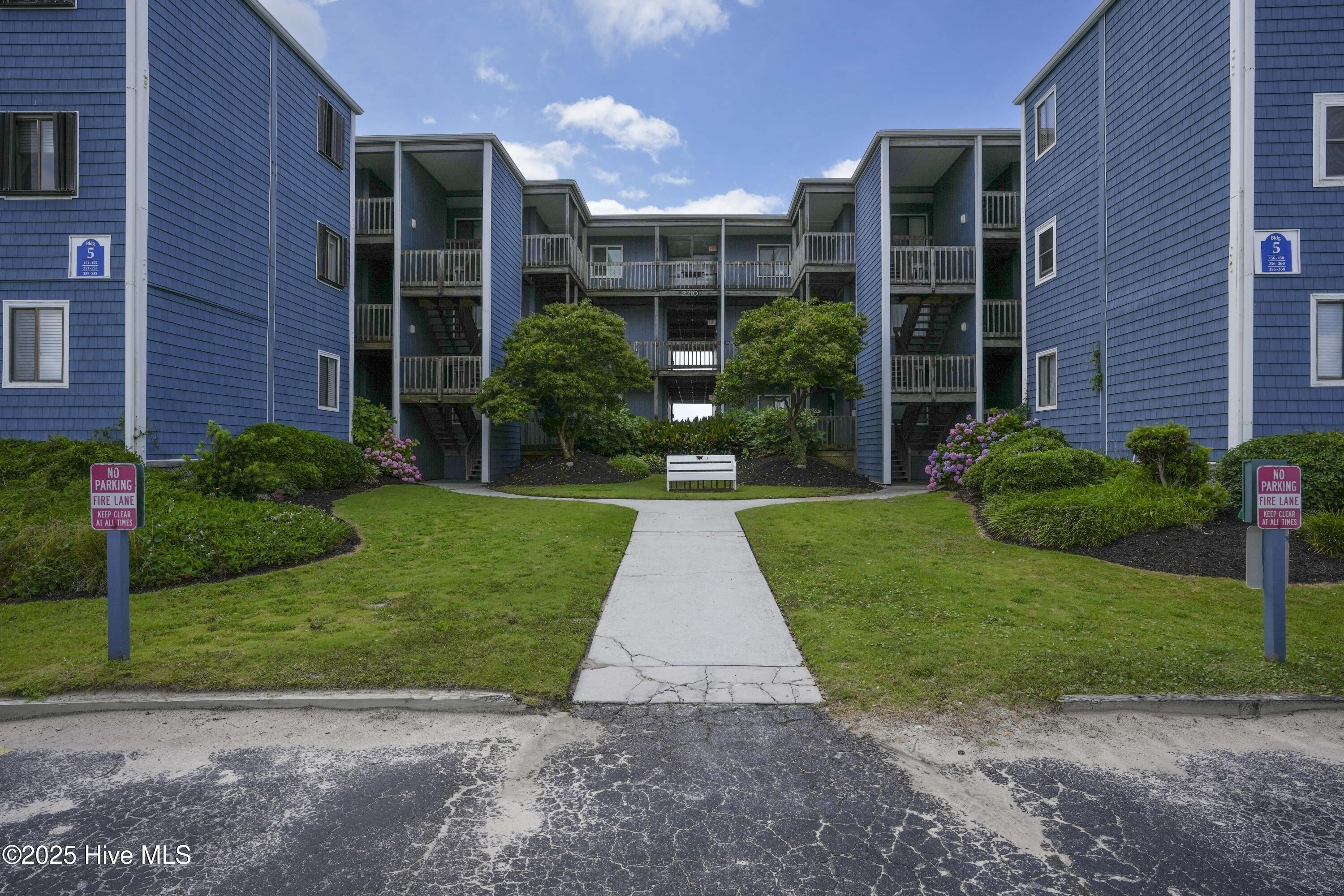 Image 1: 360 Topsail Reef - Exterior - Edited_4