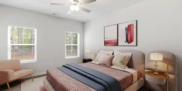 Image 4: Primary suite