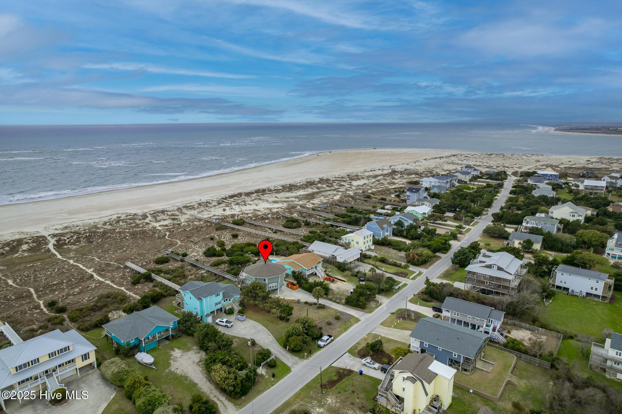 Image 2: Ocean front home in Emerald Isle