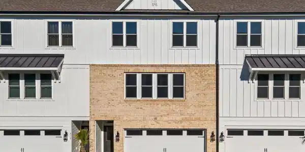 821 Anchors Bend Way