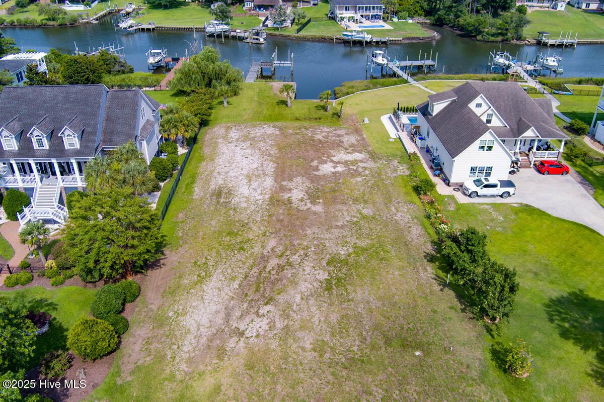 Image 4: Overhead View of Lot