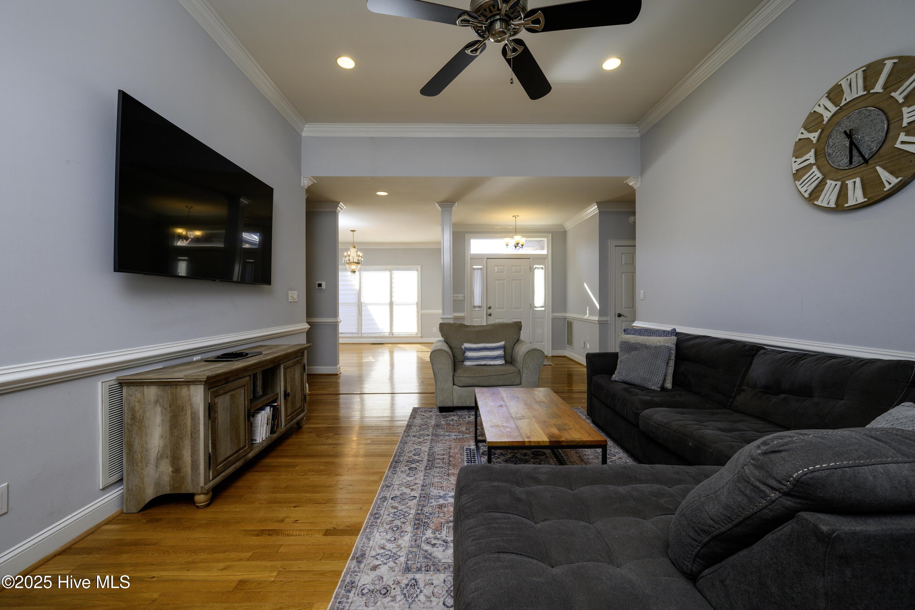 Image 2: 808 Llewellyn Drive, Trent Woods, NC