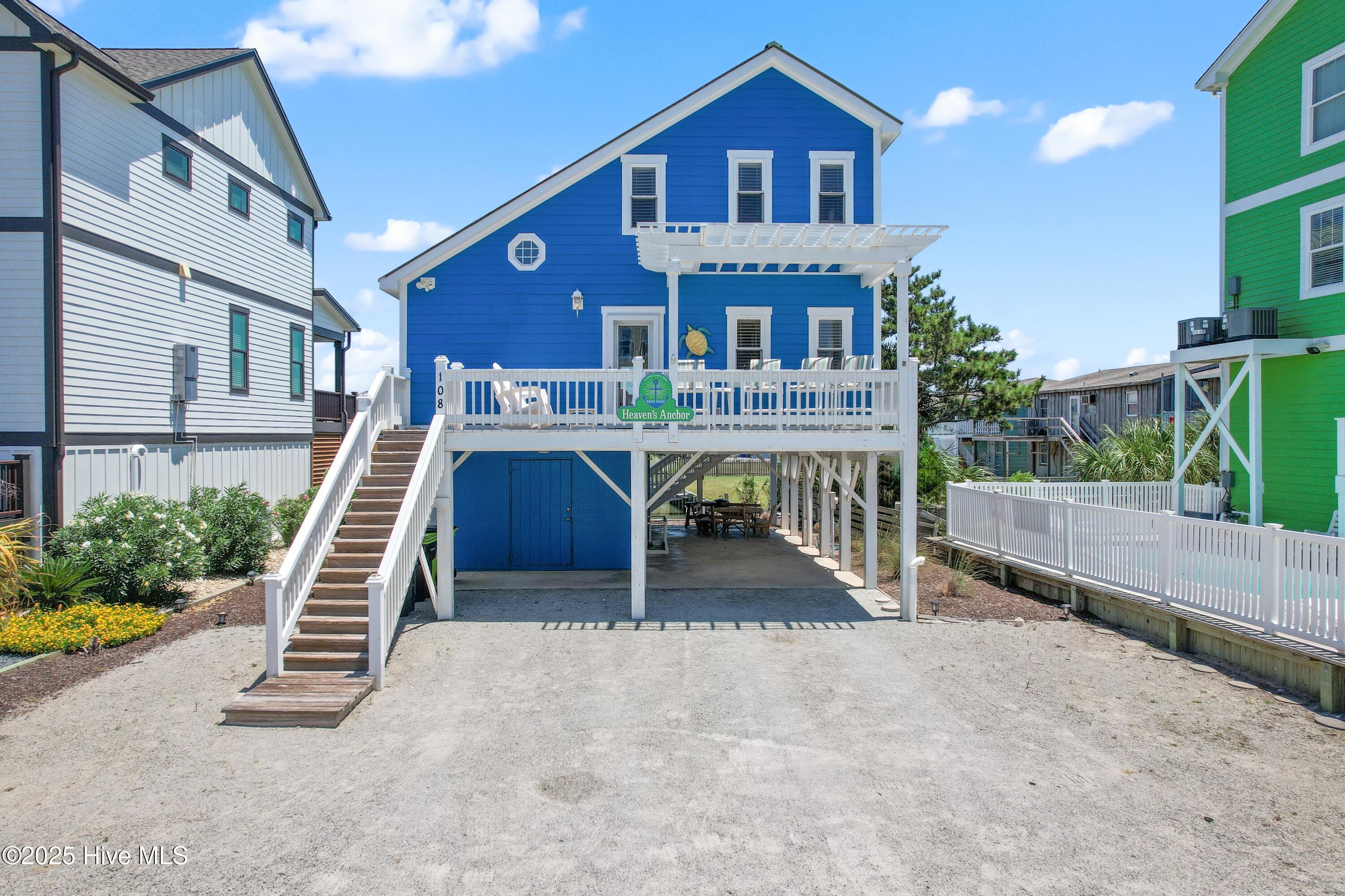 Image 4: 108TarponDr - 3