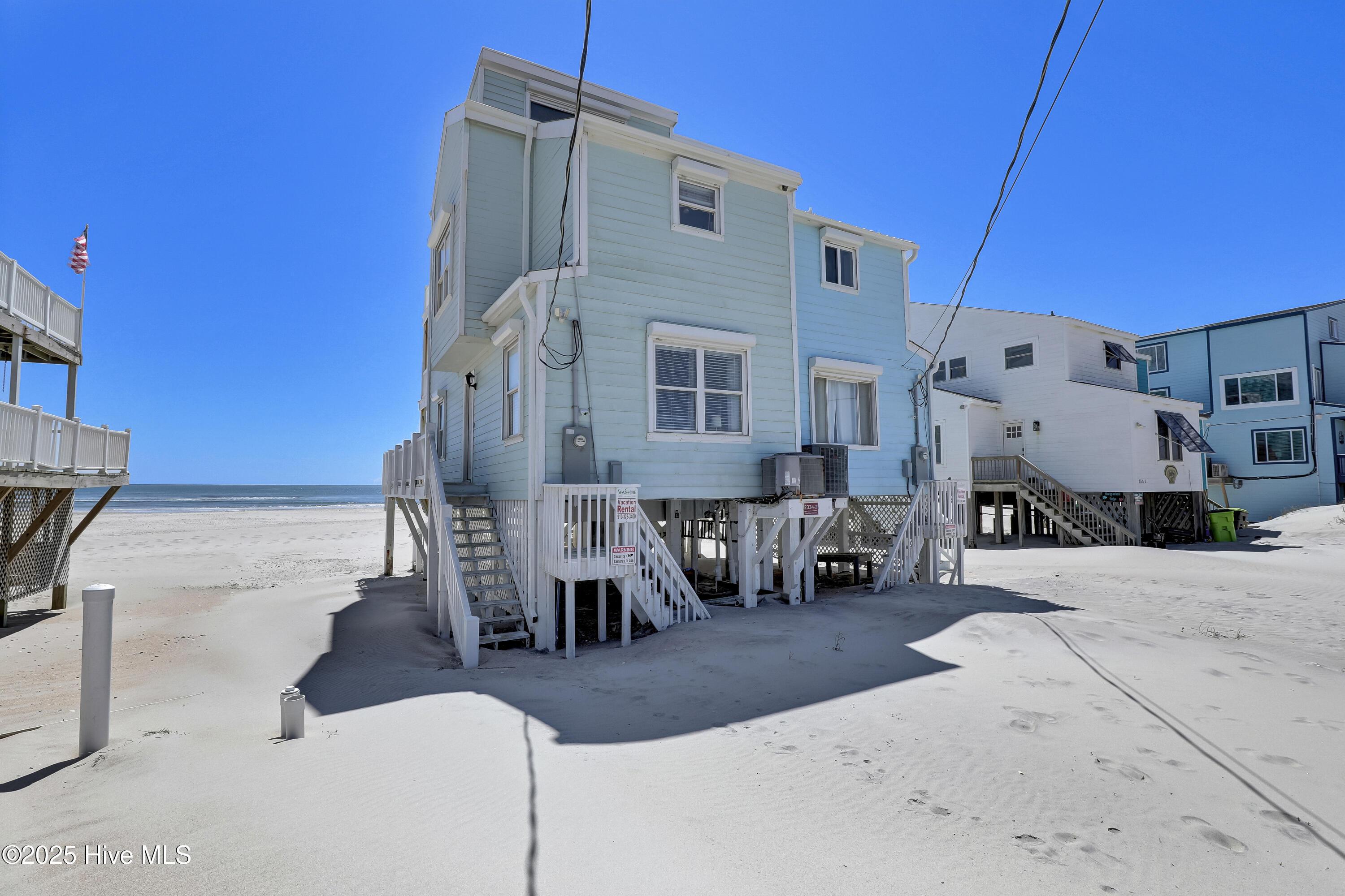 Image 2: 2334-2 New River Inlet Road (left)