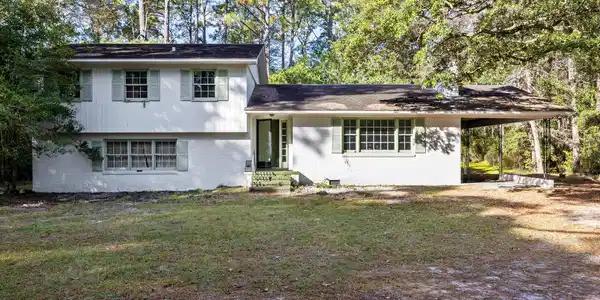 6216 Fox Run Road