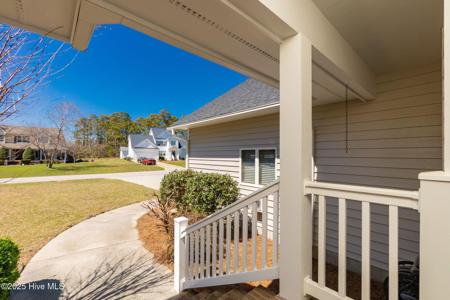 114 Bluewater Circle