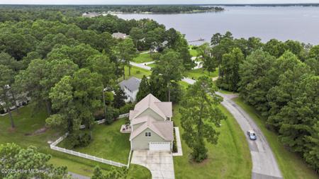 637 White Oak Crossing