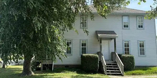 9 Croatan Court