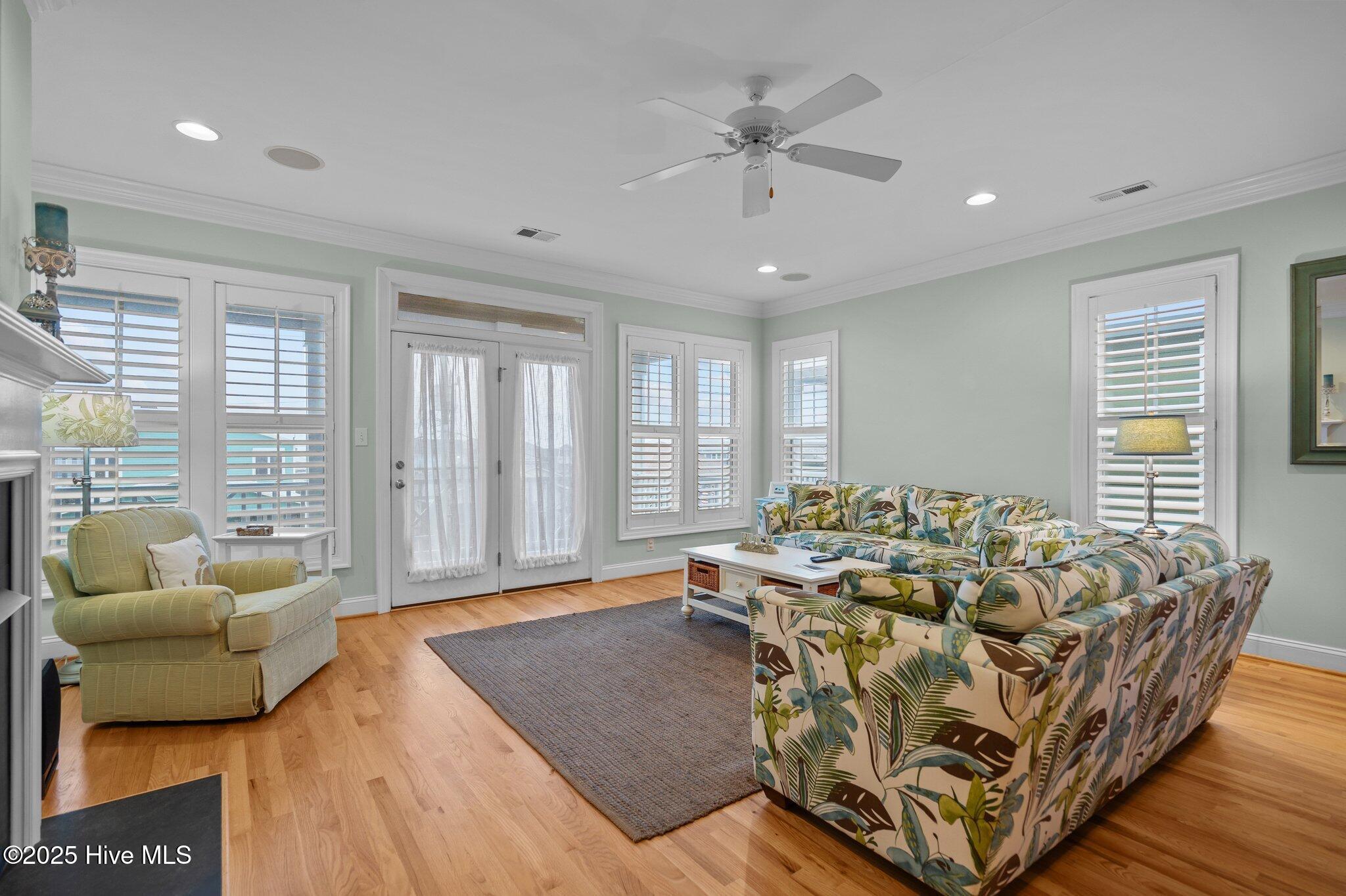 Image 3: 50-web-or-mls-DSC05251