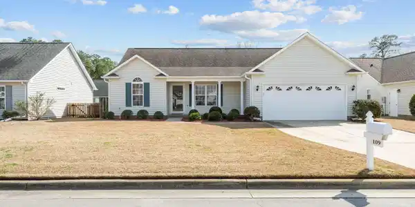 109 Sellhorn Boulevard