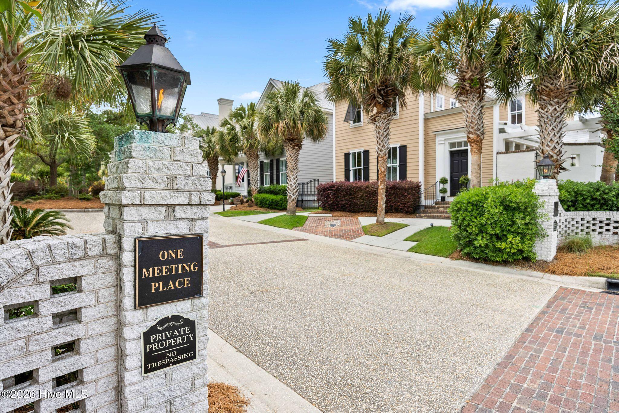 Image 1: 1802BarkleyAve-62