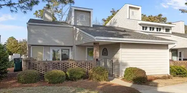 204 Sound Court