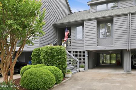 122 Forecastle Court