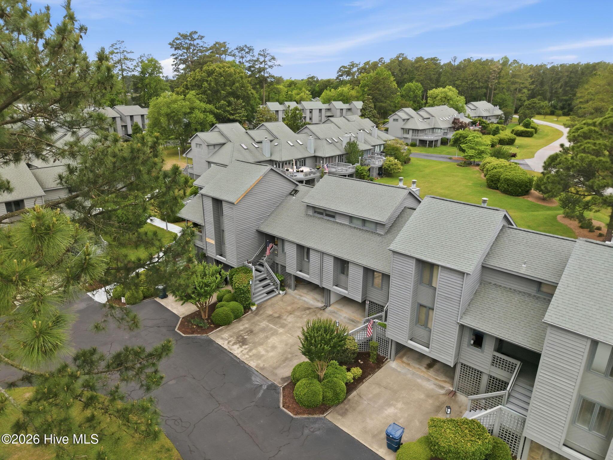 Image 4: 4-web-or-mls-DJI_20260501093944_0004_D