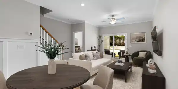 Image 4: Open Concept Dining and Living Area