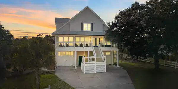 Image 4: 2-web-or-mls-cammediallc.com (13 of 52)