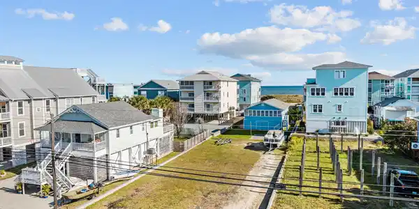 Image 4: 3-web-or-mls-DJI_0471