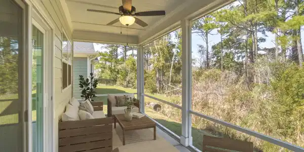 Image 2: Screened in Porch